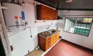 ALQUILER DEPTO. DE 2 AMBIENTES - JUAN FARRELL AL 2400, LANÚS OESTE.
