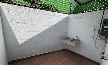 VENTA DE HERMOSA CASA EN CONDOMINIO
