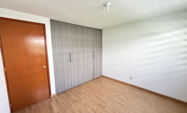VENTA DE HERMOSA CASA EN CONDOMINIO
