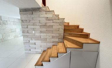 VENTA DE HERMOSA CASA EN CONDOMINIO