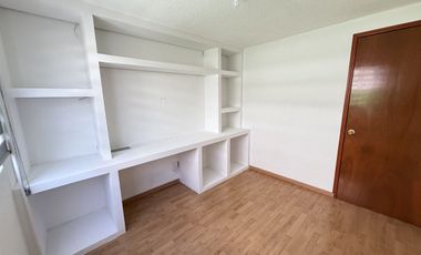 VENTA DE HERMOSA CASA EN CONDOMINIO