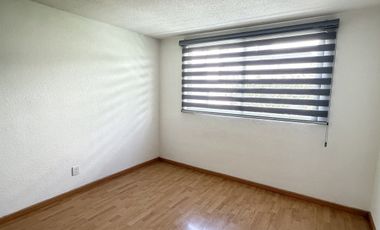 VENTA DE HERMOSA CASA EN CONDOMINIO