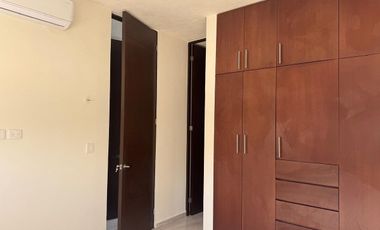 Renta de Casa  en Privada NATIVA, Conkal, Yucatán