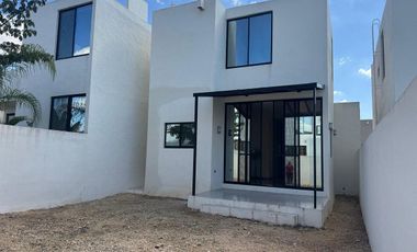 Renta de Casa  en Privada NATIVA, Conkal, Yucatán