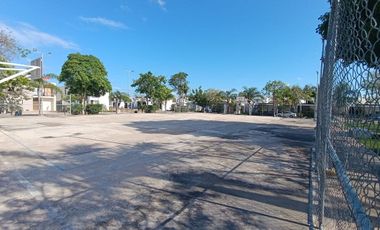 CASA EN RENTA AMUEBLADA AL NORTE DE MÉRIDA  CHOLUL  PRIVADA LUNARE