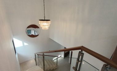 CASA EN RENTA AMUEBLADA AL NORTE DE MÉRIDA  CHOLUL  PRIVADA LUNARE