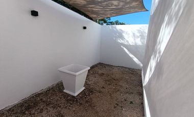 CASA EN RENTA AMUEBLADA AL NORTE DE MÉRIDA  CHOLUL  PRIVADA LUNARE