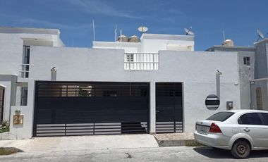 CASA EN RENTA FRACCIONAMIENTO PRIVADO. CARMEN, CAMPECHE.
