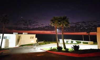 Renta Condominio frente al mar en Rosarito Calafia a 35 Min Garita San Isidro