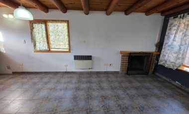 CABAÑA DE 2 DORMITORIOS CON HOGAR A LEÑA EN ESQUEL CHUBUT