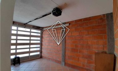 Arriendo casa en La Ceja