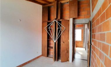 Arriendo casa en La Ceja