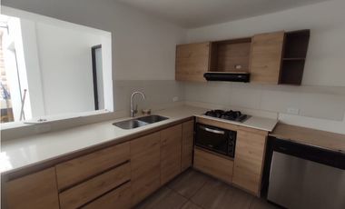 Arriendo casa Asturias Itagui