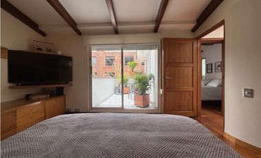 ARRIENDO APARTAMENTO 125m2 DUPLEX - TERRAZA + ESTUDIO CHICO (104)