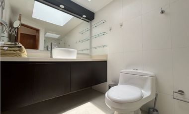 ARRIENDO APARTAMENTO 125m2 DUPLEX - TERRAZA + ESTUDIO CHICO (104)