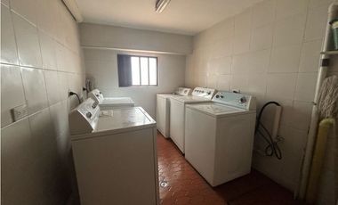 ARRIENDO APARTAMENTO 125m2 DUPLEX - TERRAZA + ESTUDIO CHICO (104)