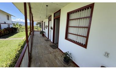 VENTA DE FINCA EN MONTENEGRO, QUINDO, COLOMBIA