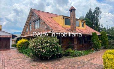 SE ARRIENDA CASA CAMPESTRE EN CAJICA