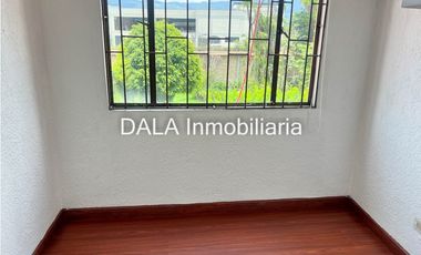 SE ARRIENDA CASA CAMPESTRE EN CAJICA