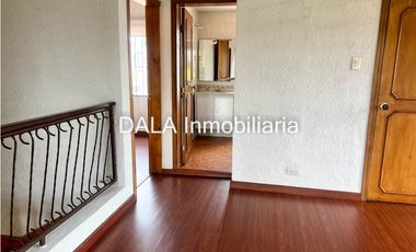 SE ARRIENDA CASA CAMPESTRE EN CAJICA