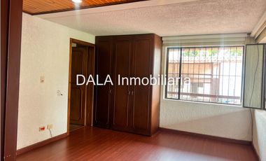 SE ARRIENDA CASA CAMPESTRE EN CAJICA