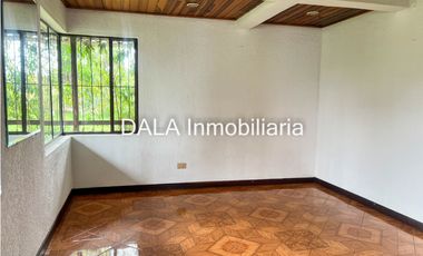 SE ARRIENDA CASA CAMPESTRE EN CAJICA