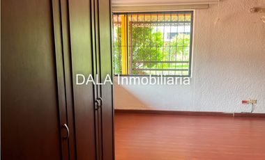 SE ARRIENDA CASA CAMPESTRE EN CAJICA