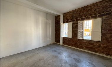SE VENDE CASA PARA USO COMERCIAL EN EL CENTRO HISTÓRICO