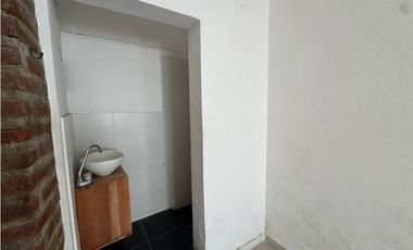 SE VENDE CASA PARA USO COMERCIAL EN EL CENTRO HISTÓRICO