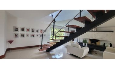 Casa en Arriendo Amoblado en El Retiro