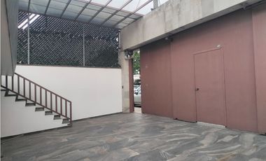 COMODA CASA EN SATELITE DE UN PISO, 2 RECAMARAS  Y VIGILANCIA