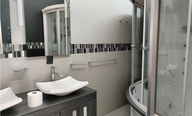 CASA EN SATELITE DE UN PISO Y 2 RECAMARAS CON VIGILANCIA