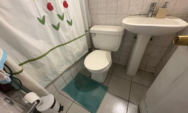 SE VENDE HERMOSA CASA EN LA FLORIDA, METRO TRINIDAD