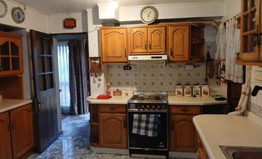 Vende casa Rancagua terreno 332 m2 sector central
