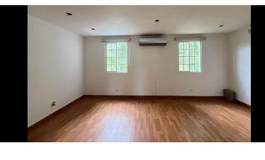 SE VENDE Casa Green Valley Albrook. Remate Bancario