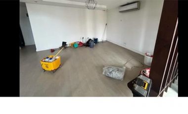 SE VENDE Casa Green Valley Albrook. Remate Bancario