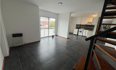 ALQUILER- DÚPLEX 2 DORMITORIOS- BARRIO ALBERDI