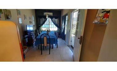 Casa  4 Ambientes Ituzaingo Sur-