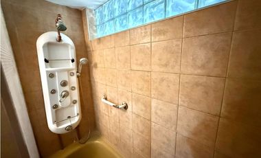 ALQUILER ANUAL CASA EN BARRIO LOS MANANTIALES CARLOS PAZ