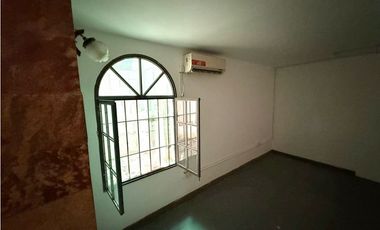 ALQUILER ANUAL CASA EN BARRIO LOS MANANTIALES CARLOS PAZ