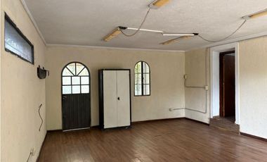 ALQUILER ANUAL CASA EN BARRIO LOS MANANTIALES CARLOS PAZ