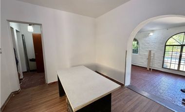 ALQUILER ANUAL CASA EN BARRIO LOS MANANTIALES CARLOS PAZ