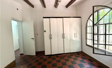 ALQUILER ANUAL CASA EN BARRIO LOS MANANTIALES CARLOS PAZ