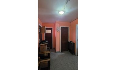 En venta chalet de 3 ambientes en excelente ubicacion.