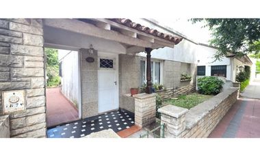 En venta chalet de 3 ambientes en excelente ubicacion.