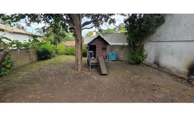 En venta chalet de 3 ambientes en excelente ubicacion.