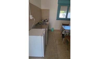 Alquiler anual Dpto. de un ambiente con calefacción!!