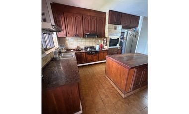 Alto Alberdi Gran Propiedad 4 Dor - Suite - Pileta