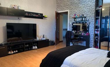 Chalet en alquiler en Wilde Centro