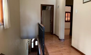 Chalet en alquiler en Wilde Centro